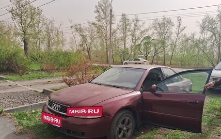 Audi A4, 1999 год, 255 000 рублей, 4 фотография