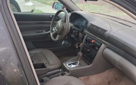 Audi A4, 1999 год, 255 000 рублей, 12 фотография