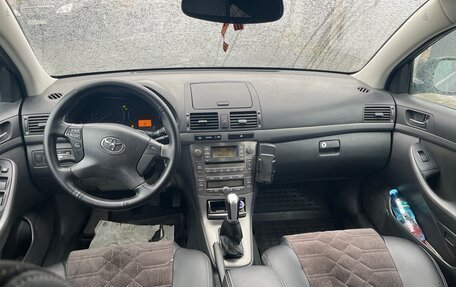 Toyota Avensis III рестайлинг, 2008 год, 919 000 рублей, 7 фотография