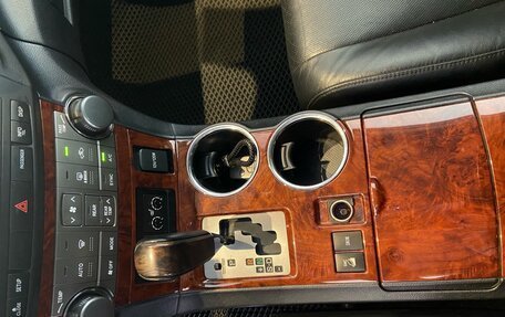 Toyota Highlander III, 2012 год, 1 950 000 рублей, 21 фотография