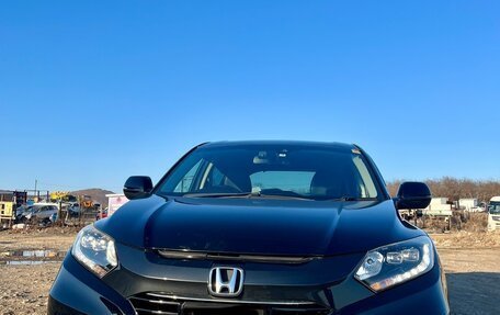 Honda Vezel, 2017 год, 1 800 000 рублей, 14 фотография