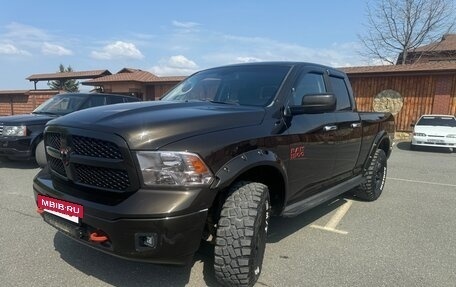 Dodge RAM IV, 2014 год, 2 200 000 рублей, 7 фотография