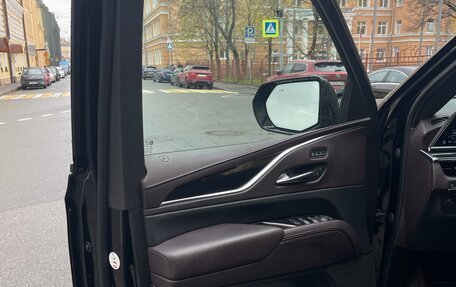 Cadillac Escalade V, 2022 год, 16 500 000 рублей, 12 фотография