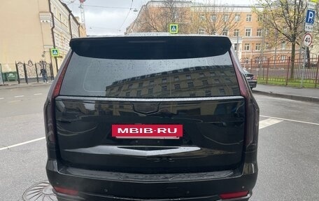 Cadillac Escalade V, 2022 год, 16 500 000 рублей, 8 фотография