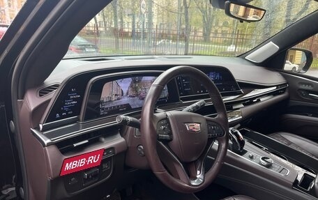 Cadillac Escalade V, 2022 год, 16 500 000 рублей, 11 фотография