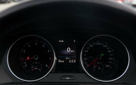Volkswagen Tiguan II, 2018 год, 2 988 000 рублей, 23 фотография