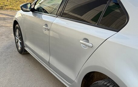 Volkswagen Jetta VI, 2013 год, 650 000 рублей, 4 фотография