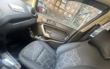Ford Fiesta, 2011 год, 670 000 рублей, 9 фотография