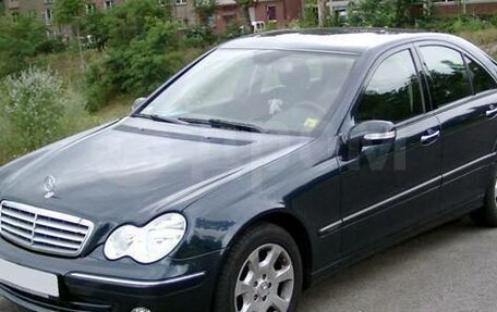 Mercedes-Benz C-Класс, 2005 год, 750 000 рублей, 2 фотография