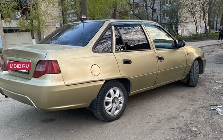 Daewoo Nexia I рестайлинг, 2010 год, 200 000 рублей, 12 фотография