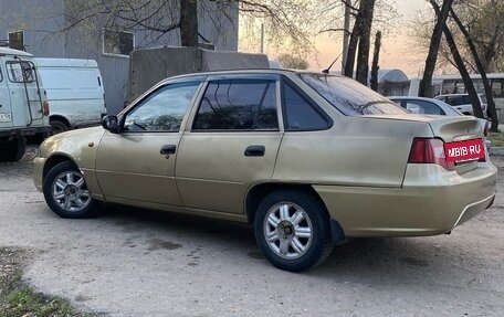 Daewoo Nexia I рестайлинг, 2010 год, 200 000 рублей, 14 фотография