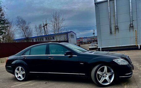Mercedes-Benz S-Класс, 2011 год, 2 100 000 рублей, 7 фотография