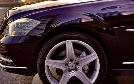 Mercedes-Benz S-Класс, 2011 год, 2 100 000 рублей, 13 фотография