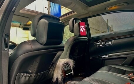 Mercedes-Benz S-Класс, 2011 год, 2 100 000 рублей, 24 фотография