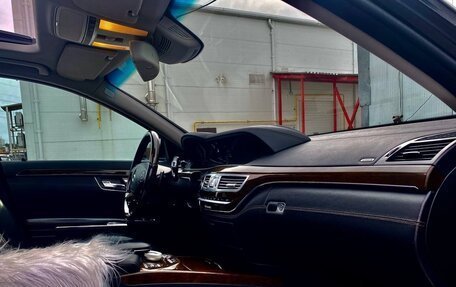 Mercedes-Benz S-Класс, 2011 год, 2 100 000 рублей, 31 фотография