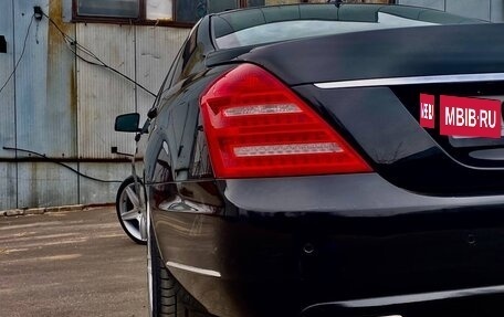 Mercedes-Benz S-Класс, 2011 год, 2 100 000 рублей, 4 фотография