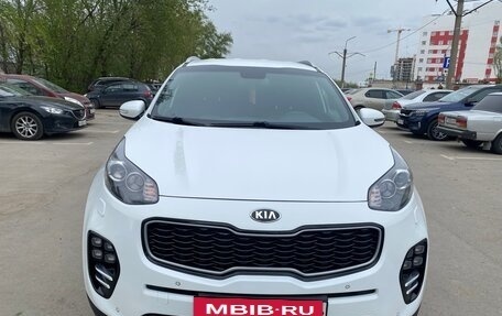 KIA Sportage IV рестайлинг, 2018 год, 2 275 000 рублей, 3 фотография