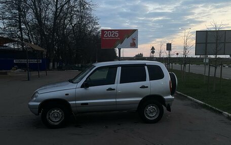 Chevrolet Niva I рестайлинг, 2005 год, 535 000 рублей, 4 фотография