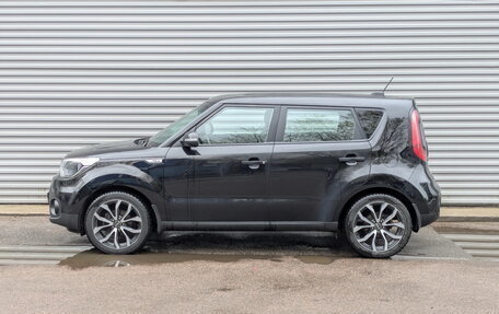 KIA Soul II рестайлинг, 2017 год, 1 395 000 рублей, 8 фотография