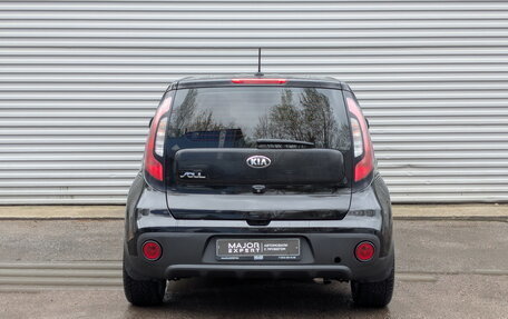 KIA Soul II рестайлинг, 2017 год, 1 395 000 рублей, 6 фотография