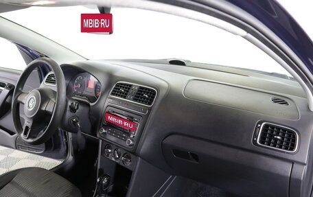 Volkswagen Polo VI (EU Market), 2011 год, 595 000 рублей, 14 фотография