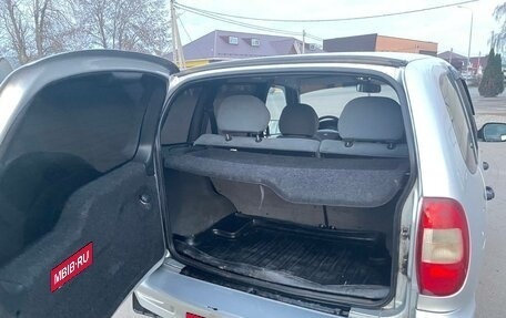 Chevrolet Niva I рестайлинг, 2005 год, 535 000 рублей, 16 фотография