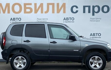 Chevrolet Niva I рестайлинг, 2018 год, 840 000 рублей, 5 фотография