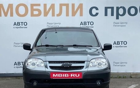 Chevrolet Niva I рестайлинг, 2018 год, 840 000 рублей, 2 фотография