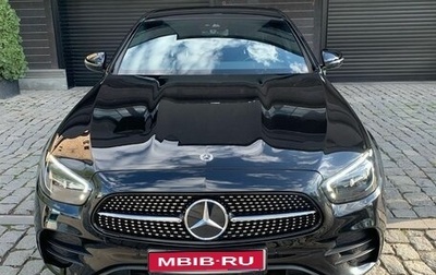 Mercedes-Benz E-Класс, 2021 год, 4 550 000 рублей, 1 фотография
