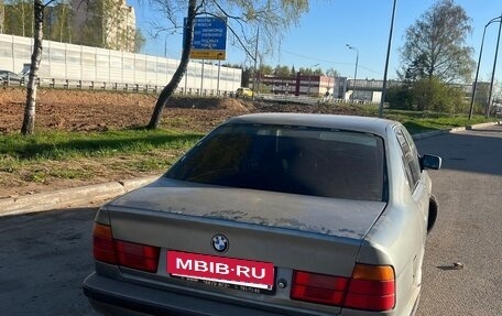BMW 5 серия, 1989 год, 220 000 рублей, 3 фотография