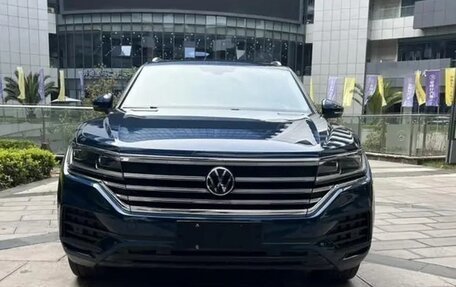 Volkswagen Touareg III, 2021 год, 4 650 000 рублей, 3 фотография