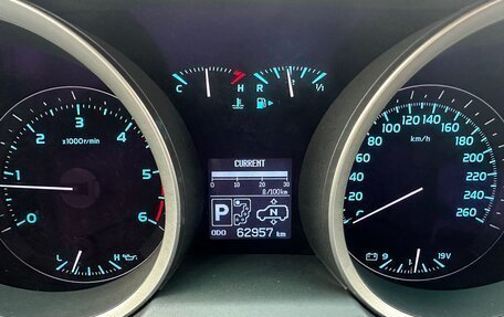 Toyota Land Cruiser 200, 2011 год, 5 950 000 рублей, 19 фотография