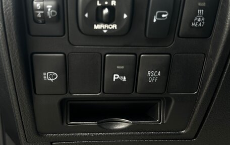 Toyota Land Cruiser 200, 2011 год, 5 950 000 рублей, 18 фотография