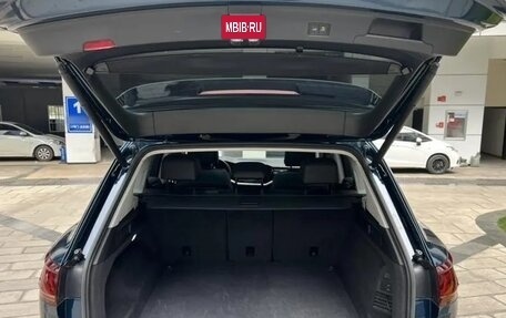 Volkswagen Touareg III, 2021 год, 4 650 000 рублей, 30 фотография