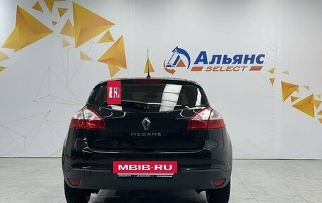 Renault Megane III, 2011 год, 515 000 рублей, 4 фотография