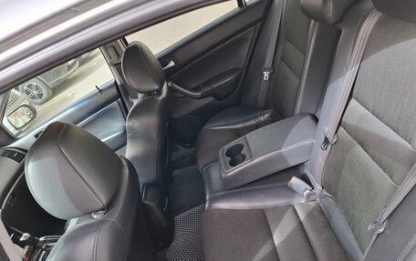 Honda Accord VII рестайлинг, 2006 год, 985 000 рублей, 18 фотография