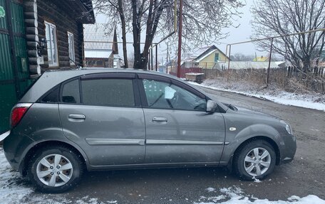 KIA Rio II, 2010 год, 550 000 рублей, 3 фотография