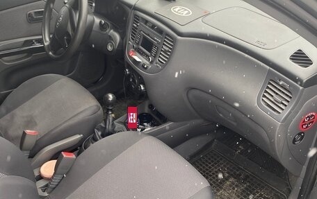 KIA Rio II, 2010 год, 550 000 рублей, 6 фотография