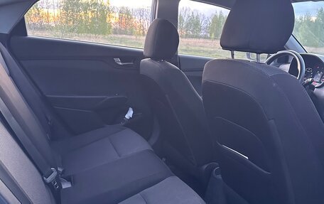 Hyundai Solaris II рестайлинг, 2020 год, 1 200 000 рублей, 10 фотография