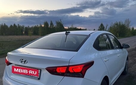 Hyundai Solaris II рестайлинг, 2020 год, 1 200 000 рублей, 7 фотография