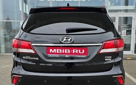 Hyundai Santa Fe III рестайлинг, 2017 год, 2 800 000 рублей, 4 фотография