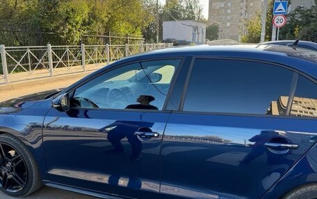Volkswagen Jetta VI, 2012 год, 1 000 000 рублей, 4 фотография