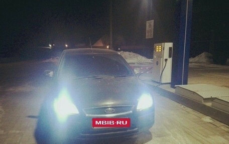 Ford Focus II рестайлинг, 2006 год, 269 000 рублей, 2 фотография
