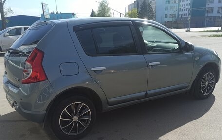 Renault Sandero I, 2012 год, 550 000 рублей, 3 фотография