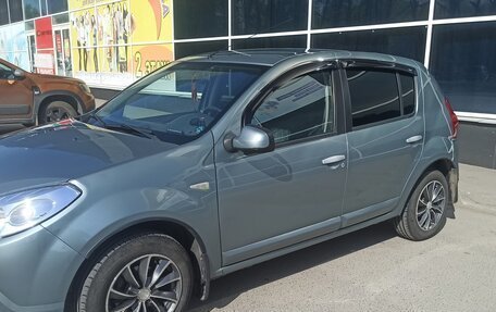 Renault Sandero I, 2012 год, 550 000 рублей, 9 фотография