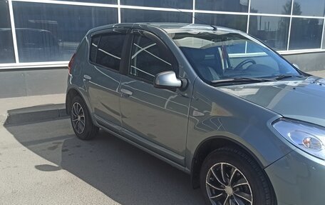 Renault Sandero I, 2012 год, 550 000 рублей, 14 фотография