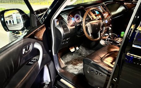 Infiniti QX56, 2011 год, 2 050 000 рублей, 2 фотография
