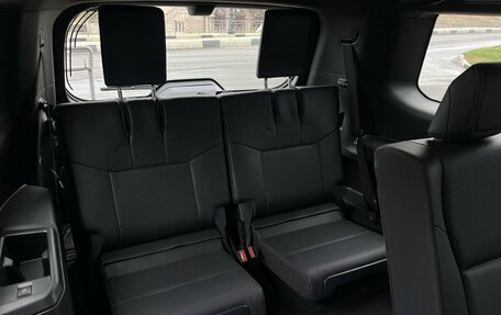 Toyota Land Cruiser Prado, 2024 год, 10 490 000 рублей, 9 фотография