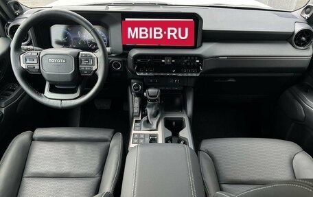 Toyota Land Cruiser Prado, 2024 год, 10 490 000 рублей, 10 фотография