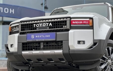 Toyota Land Cruiser Prado, 2024 год, 10 490 000 рублей, 4 фотография